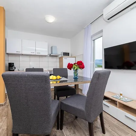 Jasarevic Apartment